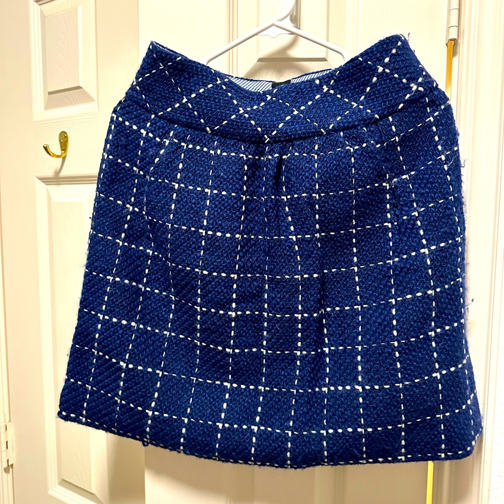 Winter skirt, navy, size 2